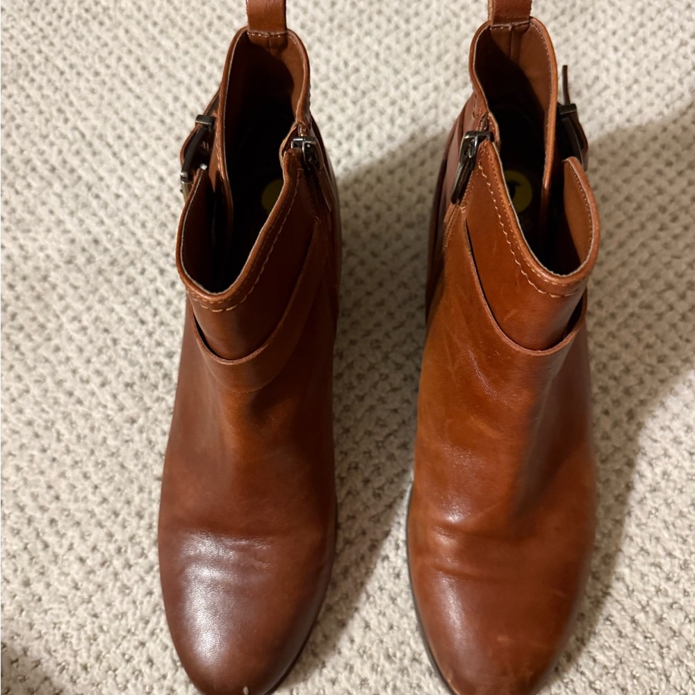 Vince Camuto Tan Leather Ankle Booties